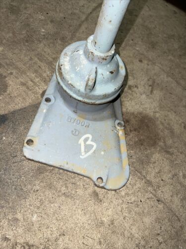 B700R Unstyled John Deere B tractor JD transmission cover oil breather tube cap