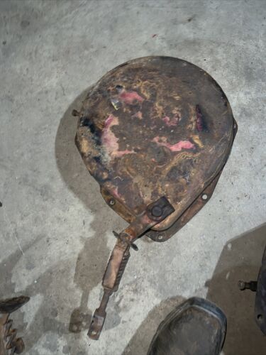 IHC Mcormick O6 Orchard Tractor Brake covers