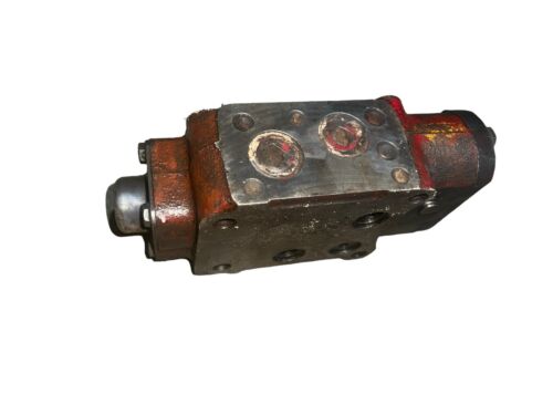 IHC Farmall Hydraulic Block Antique Tractor
