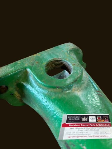John Deere 620 630 Lower Water Pipe Casting A5651R