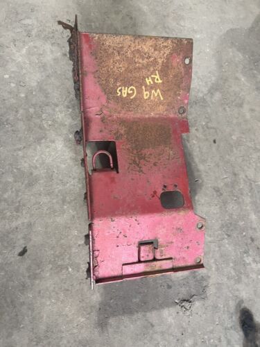 IHC Mcormick W9 Gas Right foot platform W9 International Antique tractor