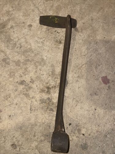 USED JOHN DEERE B TRACTOR RH BRAKE PEDAL B236R