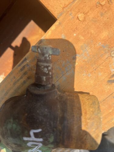 M2946T, M63T, AM641T John Deere Lower Water Pipe For M, 40, 320, 330