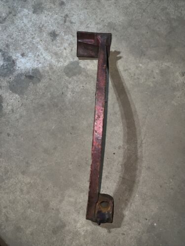 IHC farmall Super M right brake pedal