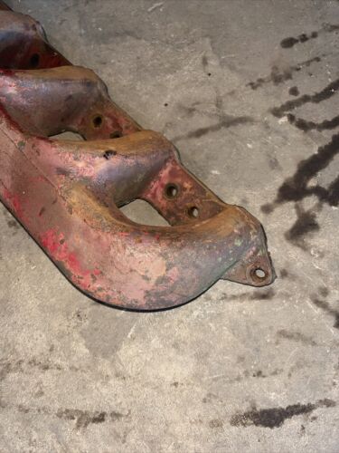 Farmall IH 560 diesel Tractor main diesel engine motor intake manifold 278309R3