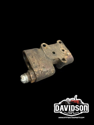 International 504 Utility Hydraulic Valve Housing Antique Tractor