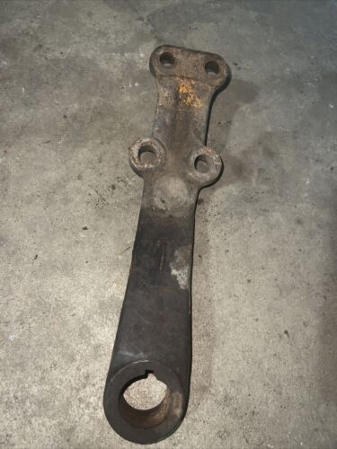 International Harvester  444 Tractor Arm-steering 398189R11 Antique Tractor