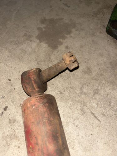 International Farmall 444 IH tractor Right powersteering power steering cylinder
