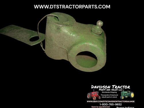 New Old Stock NOS B1101R John Deere Steering Support