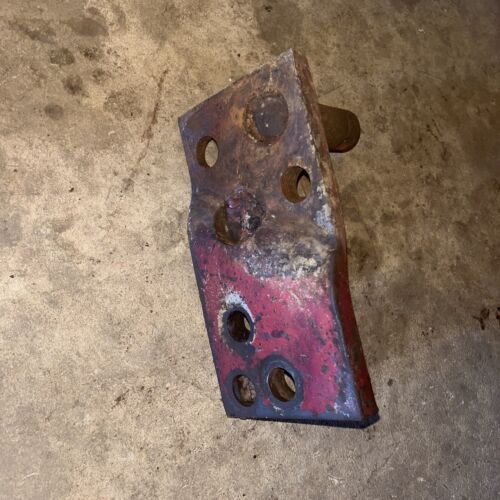 IHC International Harvester 444 drawbar bracket