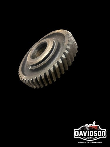John Deere 2010 RU Transmission 1st & 2nd Speed Gear T13167T  Tractor