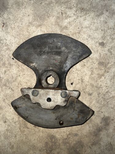 International Harvester Shift Cam 380114R2 For 706 756 826 1466 1086 886 856 ++