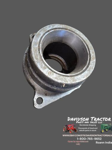 John Deere Tractor  R50223 Bearing Housing