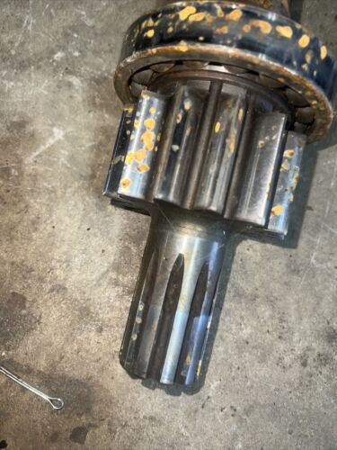 Farmall SM Super M 400 450 Bull Pinion Shaft
