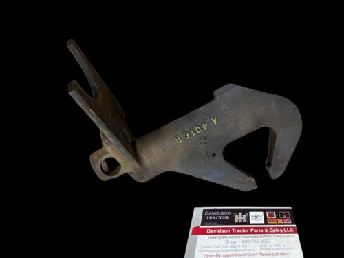 USED JOHN DEERE TRACTOR TRANSMISSION OVERDRIVE SHIFTER YOKE A4016R AA4627R