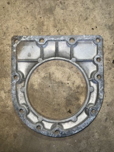 Case IH Retainer Seal 3055216R1  For 385 395 485 495 585 595 685 695 706 D246++