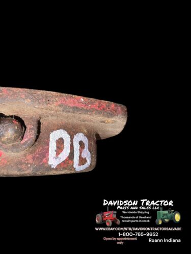 IH FARMALL SUPER M , 400, 450 AXLE CAP 6727 DB