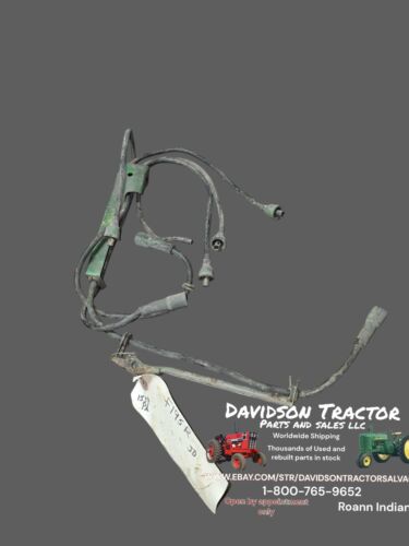 JOHN DEERE 4020 4010 3020 3010 SPARK PLUG WIRE  BRACKET BRACKETS R26862