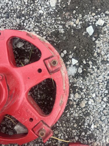 IHC W-400 International Tractor Front Hub 363229-R1