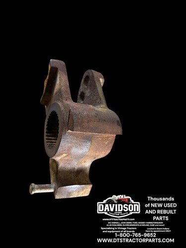 376976R1 International 240 Utility Bellcrank Bracket Antique Tractor
