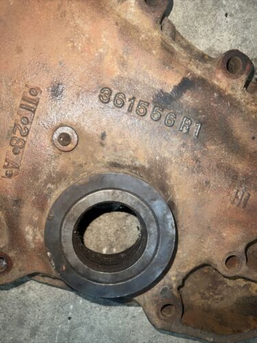 International 300 350 Utility Tractor engine motor front cover panel ) cap