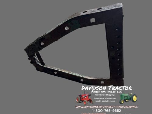 John Deere Styled  B Drawbar Frame Antique Tractor