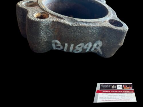 JOHN DEERE B HUB WHEEL CLAMP B1189R