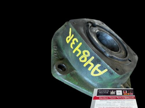 JOHN DEERE A4843R MAIN BEARING HOUSING 60 TRACTOR