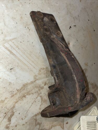 Farmall F20 Tractor original IHC magneto drive assembly gear & IH mount bracket