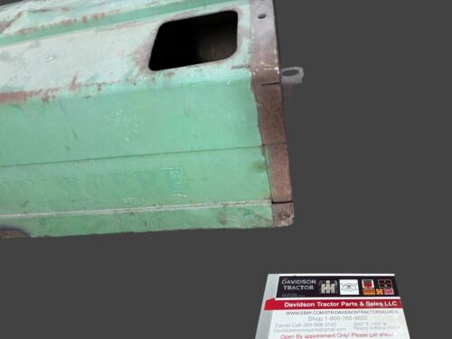 AA6481R John Deere 60 Hood  Nice Original Fits S/N 6035350 up Antique Tractor