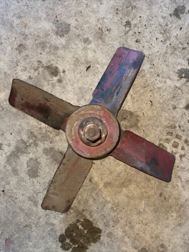 ORIGINAL IH FARMALL IY69 POWER UNIT TRACTOR MOTOR BALER COOLING FAN RAT ROD.