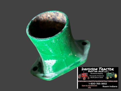 John Deere B Lower water casting B1798R