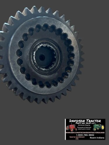 JOHN DEERE 620 630 TRANSMISSION DRIVE & SHAFT GEAR A5572R AA6523R