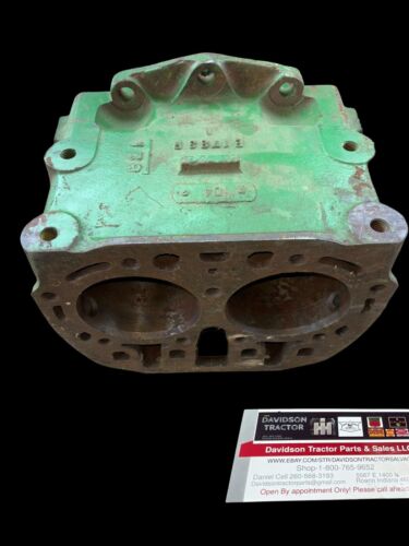 USED JOHN DEERE B TRACTOR CYLINDER BLOCK CRACK FREE B1783R