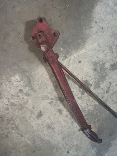 INTERNATIONAL FARMALL TORQUE HANDLE SUPER MTA 359916R2 359917R1 OEM