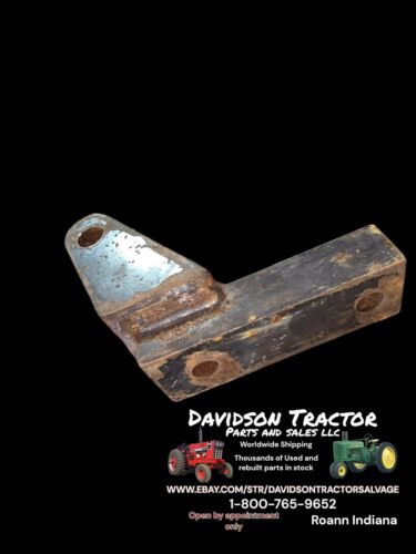 IH International Harvester 584 Lower Link bracket