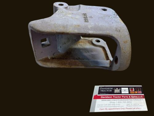 USED JOHN DEERE H TRACTOR SEAT BASE BODY H369R