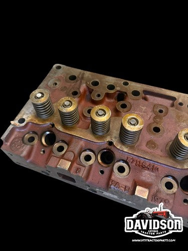 New Old Stock Cylinder Head Massey Ferguson 65 155 165 3165 3637384M91 Perkins