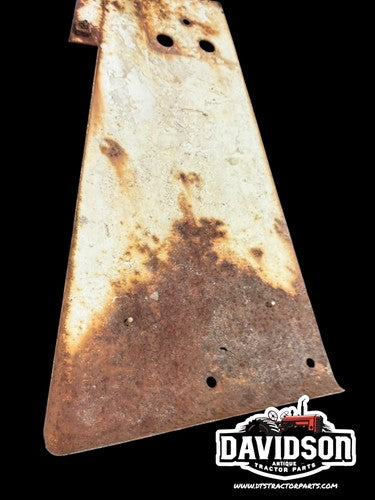 Farmall 806 Tractor IH IHC radiator Left side cover panel W/Emblem