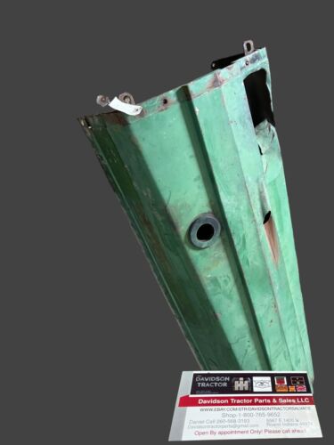 AA6481R John Deere 60 Hood  Nice Original Fits S/N 6035350 up Antique Tractor