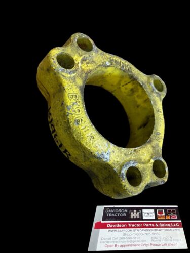 JOHN DEERE A B HUB WHEEL CLAMP B1961R