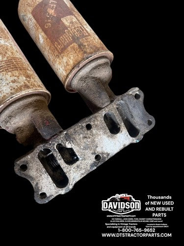 International 686 Dual Oil Filter Housing Antique Tractor