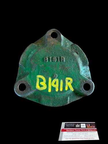USED JOHN DEERE B TRACTOR DIFFERENTIAL QUIL BEARING HOUSING B191R
