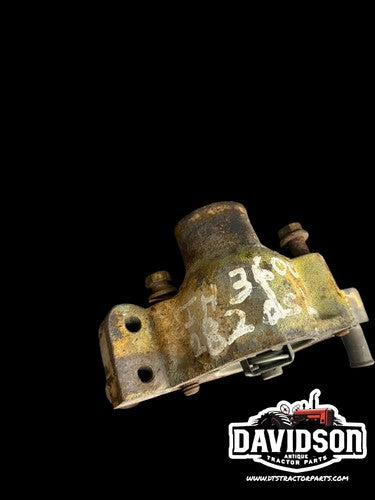 International IH D282 Engine Water Tube Thermostat Housing 278279R2