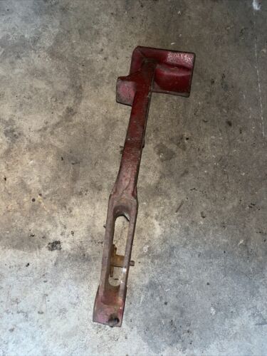 International Farmall 706 IH Tractor clutch pedal Antique Tractor