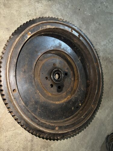 IH Farmall 330,340 Flywheel Antique tractor 367751-R1 Nice One!