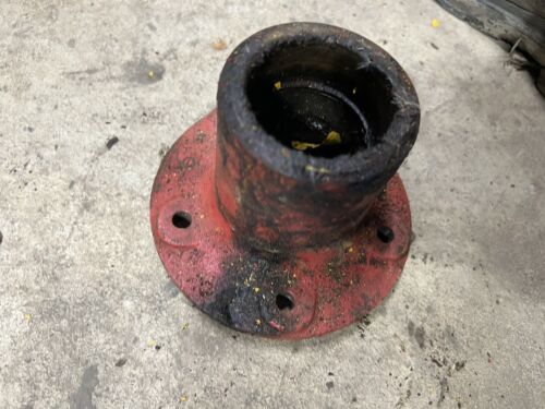 Used Farmall Cub Front Wheel Hub Antique Tractor