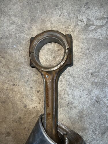IH Farmall D282 Piston W/Rod