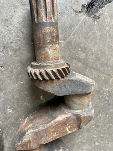 Genuine Used John Deere B Sn 201000- Tractor Crankshaft AB2752R B1847R