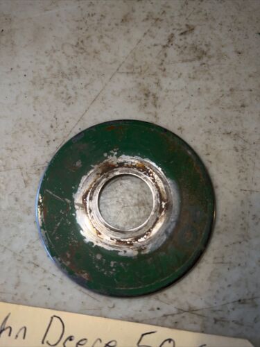 John Deere  50 70 60 Steering Wheel Power steering Emblem trim ring F1744R
